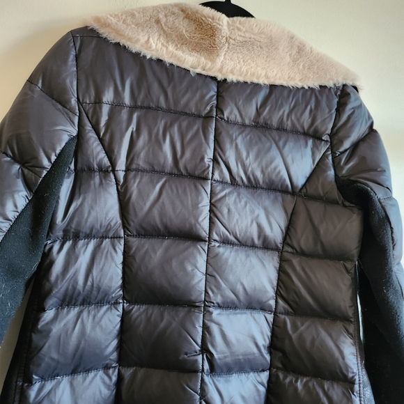 BCBG Generation XS mixed media insulated  winter jacket, faux fur and su… - Picture 3 of 11